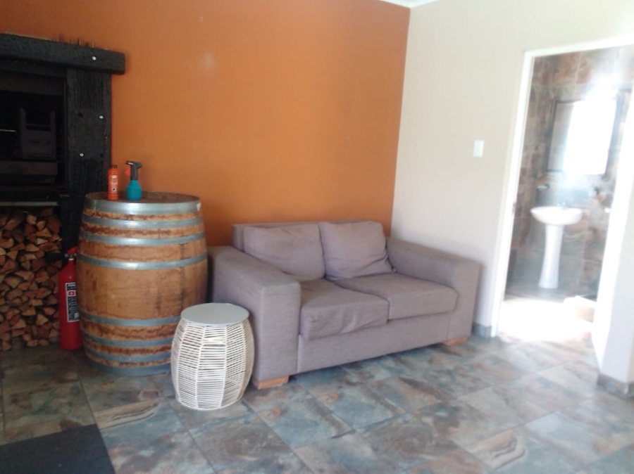 3 Bedroom Property for Sale in Abbotsford Eastern Cape